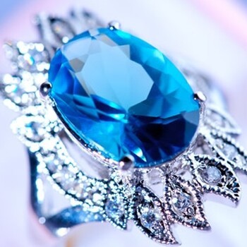 珠宝交易爱商珠宝,商品交易所为你而省!