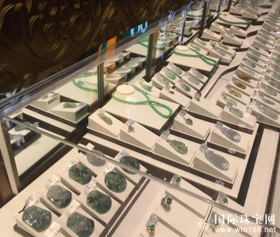 翡翠也可以明码实价 来昆明亚太国际翡翠珠宝交易中心_国际珠宝网