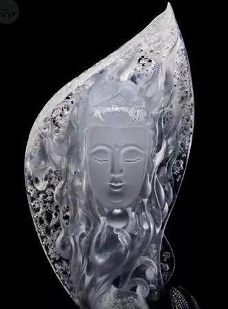 翡翠单笔交易额达289万 网购成珠宝投资新风向