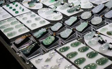 疫情突发,瑞丽珠宝交易市场暂时关停,我们要去哪里买翡翠?