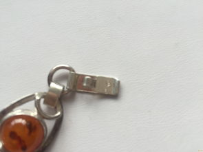 天然琥珀五件套鉴赏与翡翠珠宝交易市场全解析